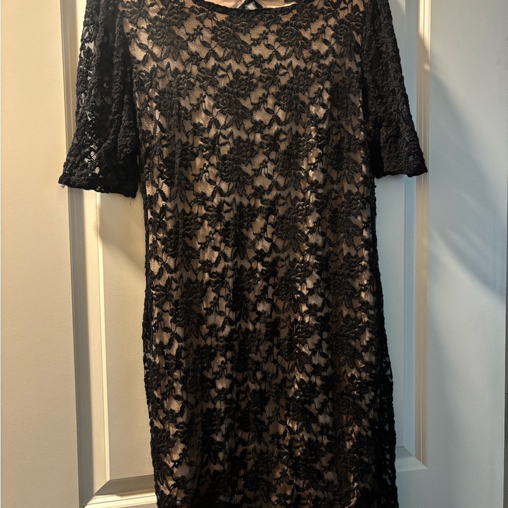 Elegant Black Lace Dress